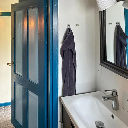 Σπίτι διακοπών Stunning In With Sauna *